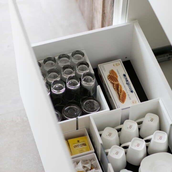 Hoe deel ik mijn nieuwe keuken in?